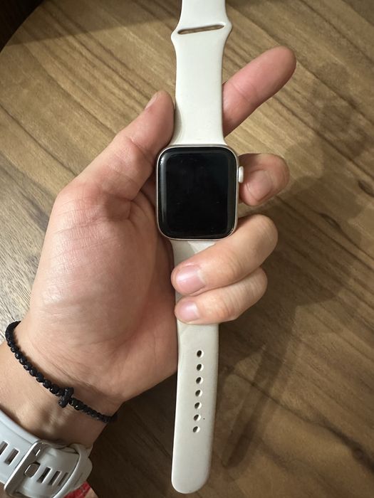 Apple Watch SE 44 mm