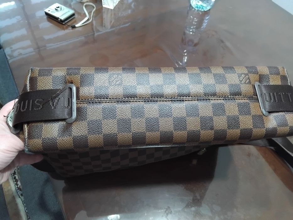 Оргинална чанта за през рамо Louis VUITTON