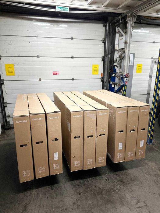 Продаю новые телевизоры Samsung 65QN90CAUXCE