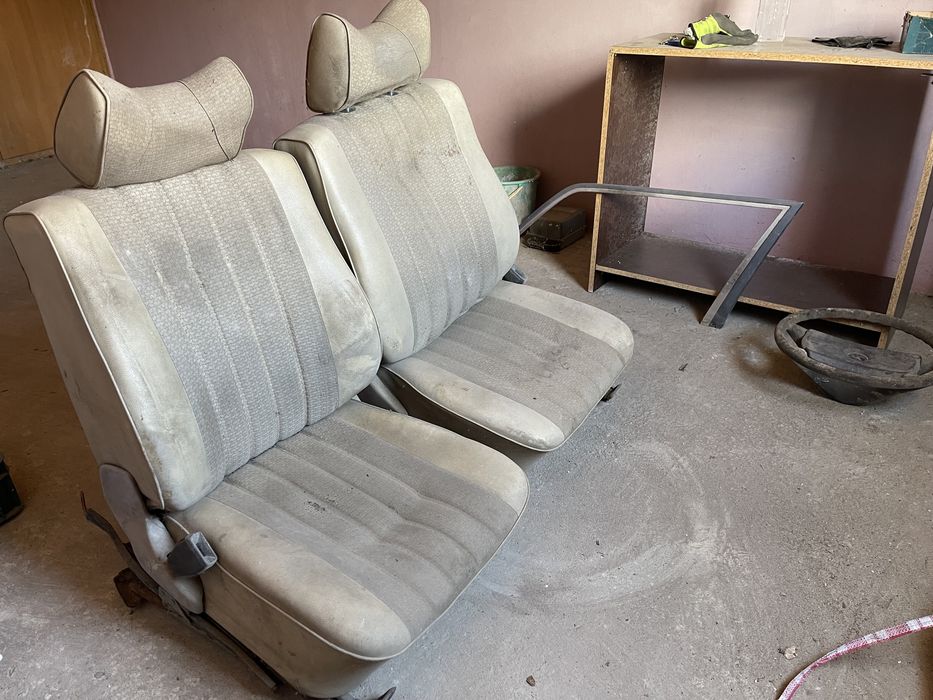 Vand scaune Mercedes Cobra