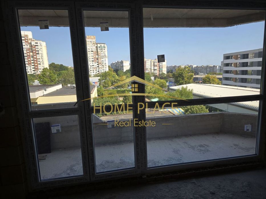 Тристаен апартамент в ж.к. Възраждане I