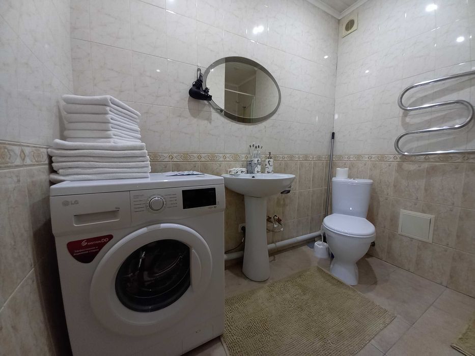 3х комнатная,центр,Космос