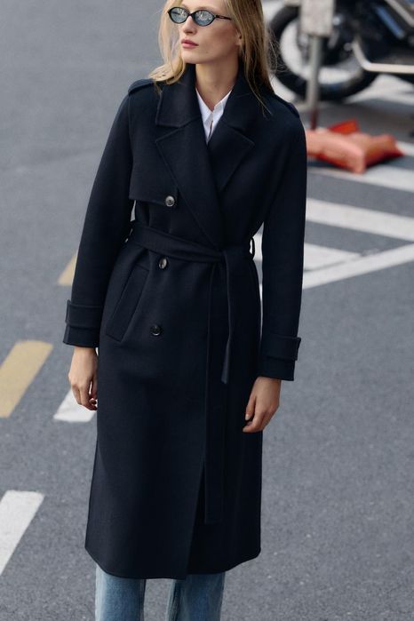 Палто от вълна Zara