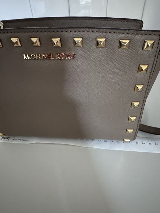 Geanta Michael Kors marime medie, cu tinte