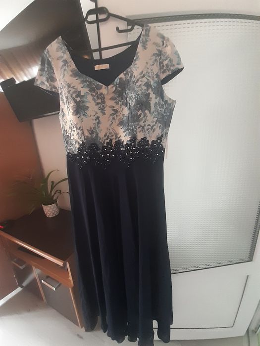 Vand rochie eleganta