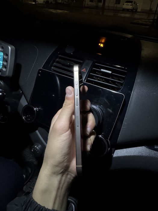 Iphone 16 pro max Gold 236gb