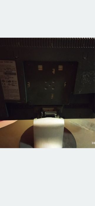 Монитор LG…………..