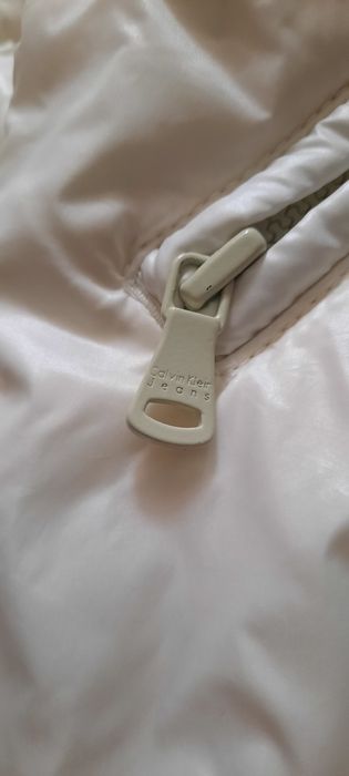 Яке Calvin Klein перлено бяло M