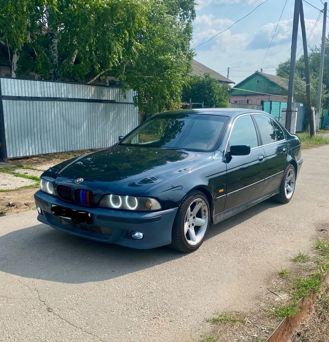 Продам BMW E39.