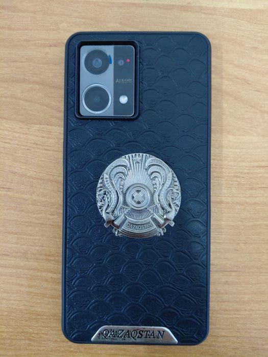 Обмен Oppo Reno7 8+8/128gb