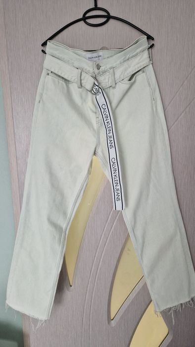 Оригинални дамски дънки Calvin Klein