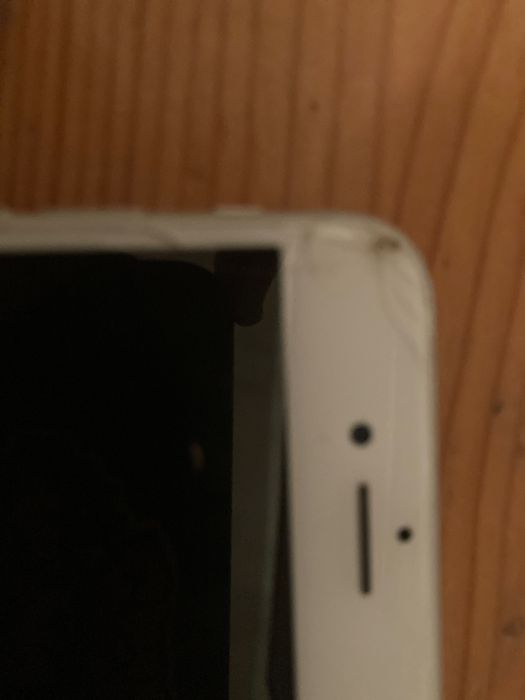 iPhone 8  в добро състояние