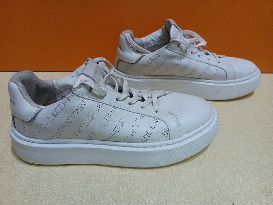 Karl Lagerfeld кожени N 37 - 55 лв