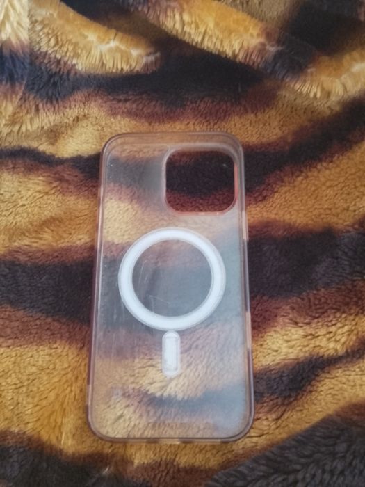 Husa iPhone 15 husa rezistenta pentru telefonu tau