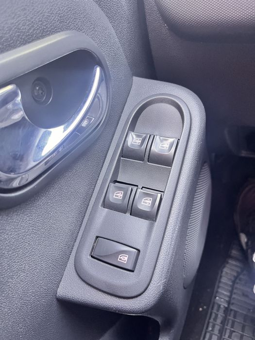 Dacia Duster diesel full