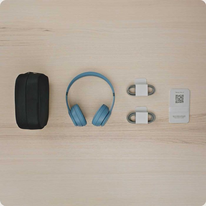 Беспроводные наушники Beats Solo 4 оригинал