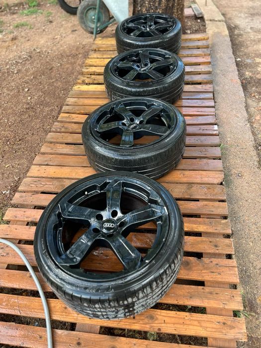 лети джанти DOTZ R18 8.5J ET35 - 9.5J ET27