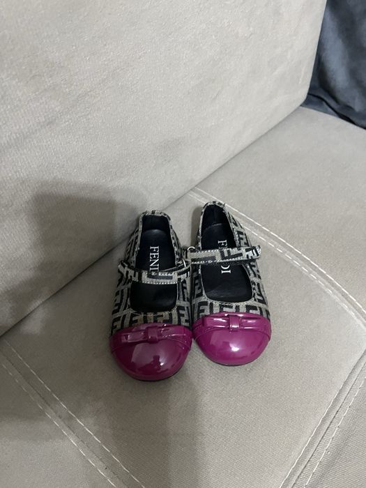Детские балетки Fendi