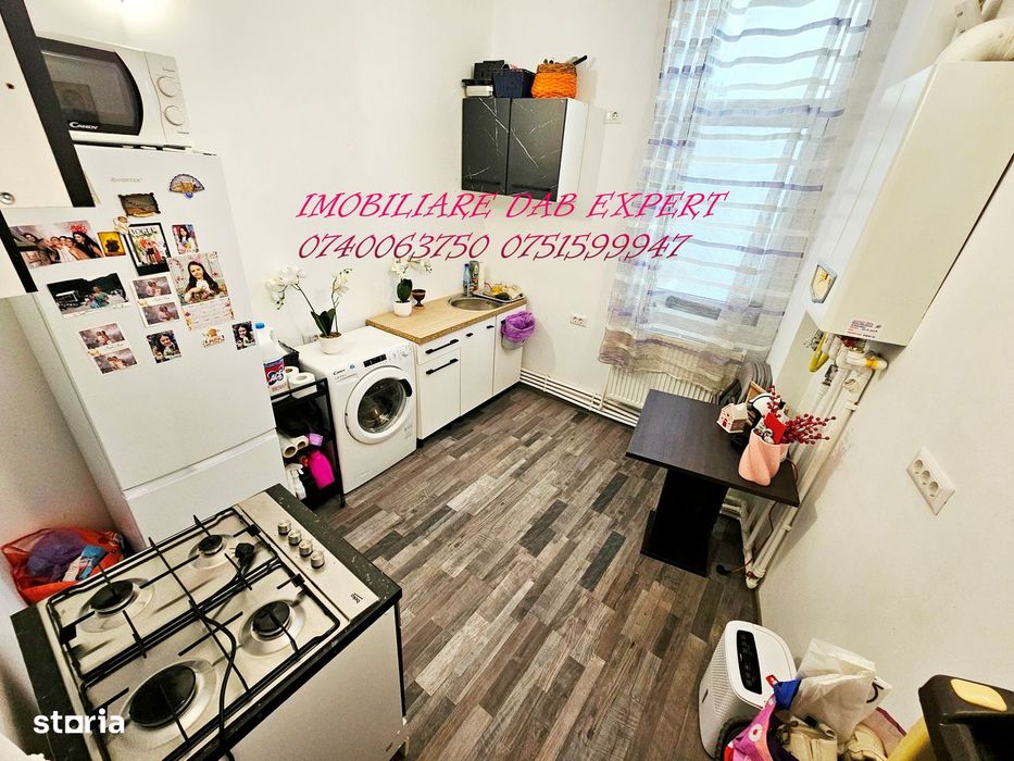Vanzare apartament 2 camere în Centru