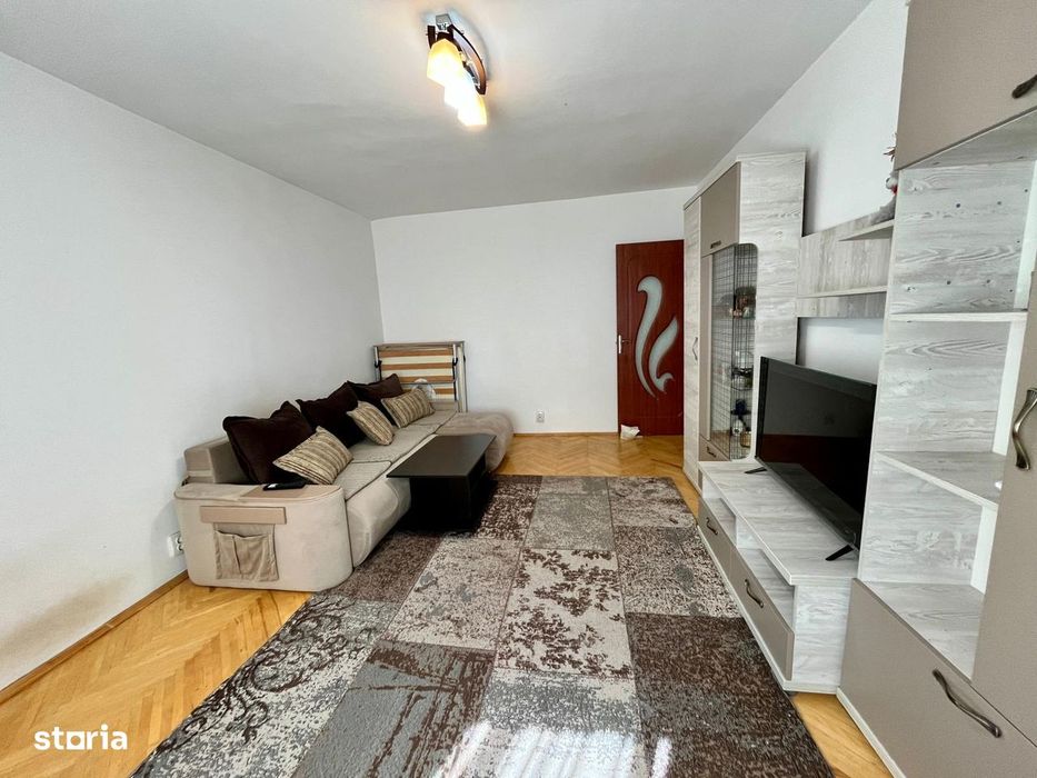 Apartament de inchiriat, 2 camere, decomandat, 50 mp, Nicolina