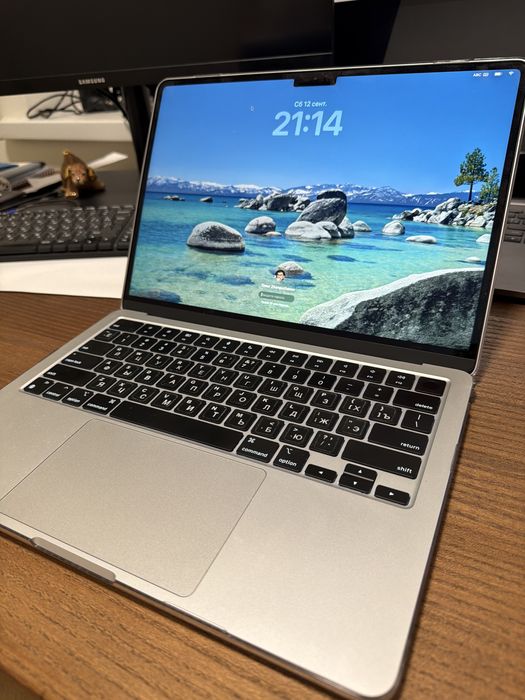 Продам Macbook Air 13 на M3 (16/512 gb)
