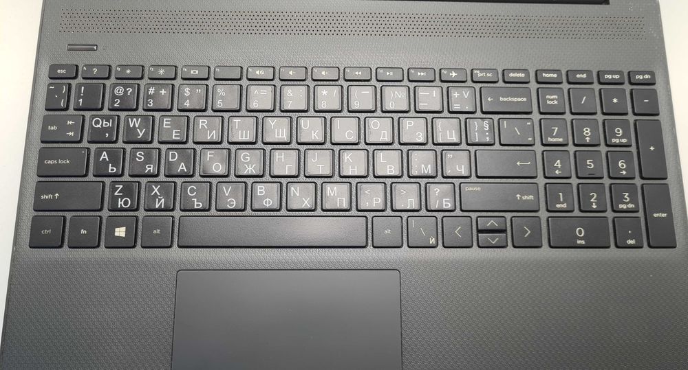 HP 15S-FQ2004NU  Ryzen 7 4700U/8GB/256SSD/FHD