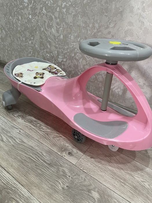 Продам новый Беговел