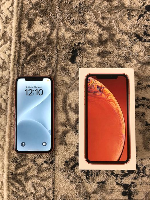 Продается Айфон XR