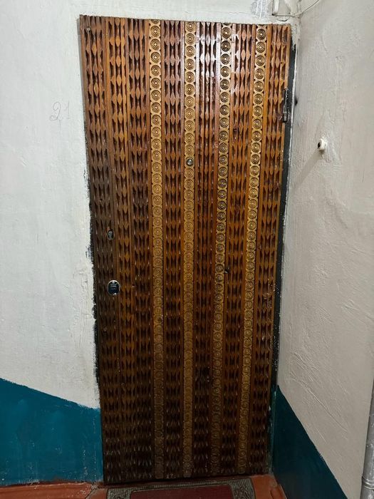 Дверь металическая обшитая