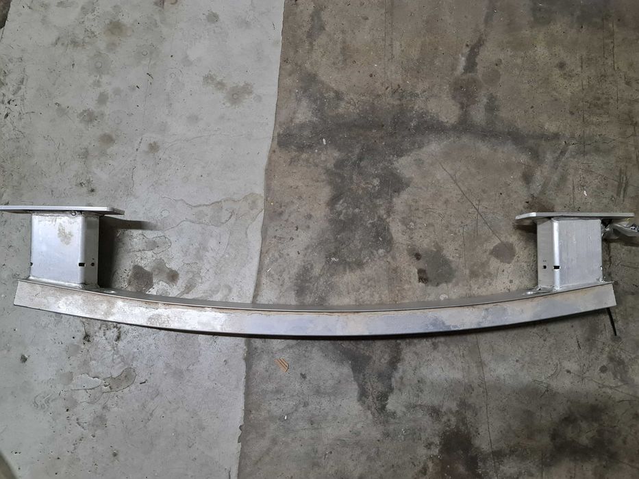 Armatura aluminiu bara spate|2017-2024 Jeep Compass|Mopar (68243701AA)