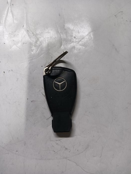 Cheie Auto Mercedes-Benz Sprinter 3,5-T Box 906 2006 - > 2.1 309 Cdi O