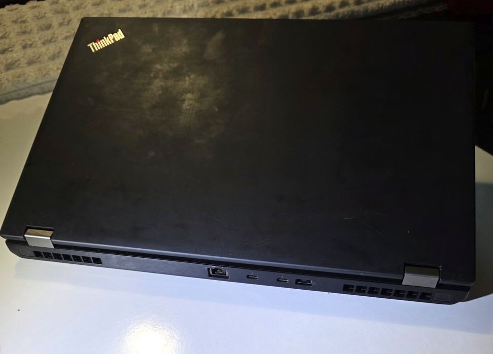 Lenovo ThinkPad P53, i7-9850H, 16gb DDR4, 256gb ssd, Nvidia Quadro T2000 4gb