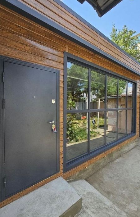 Контейнер под торговый бутик