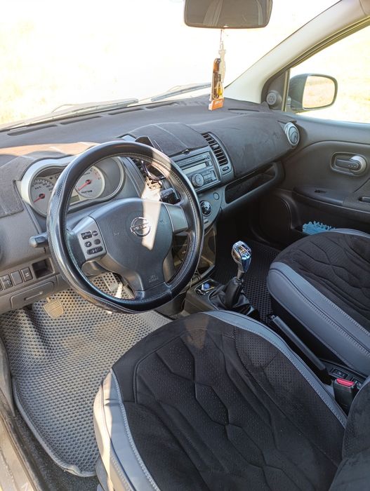 Nissan Note  комплектация  tekna