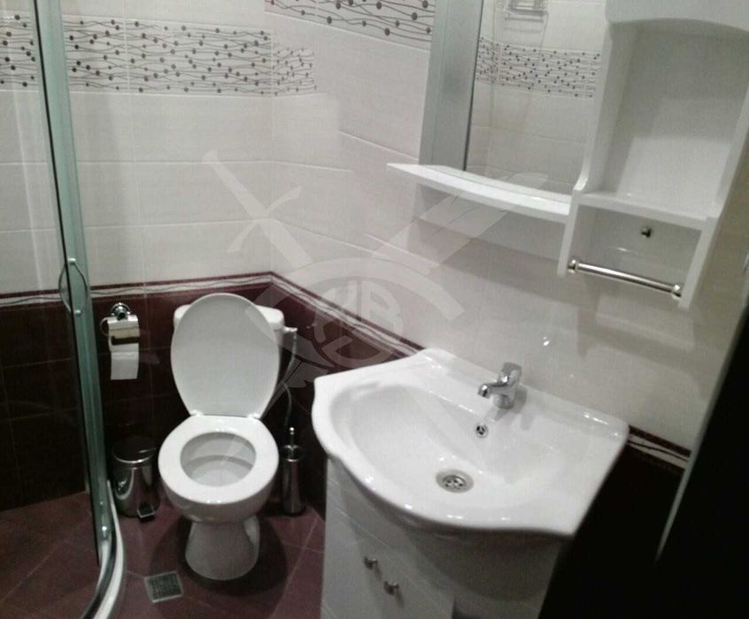 Продава се Тристаен апартамент в Пловдив, Южен - 80 кв.м за 2202 €/кв.м - Снимка #4