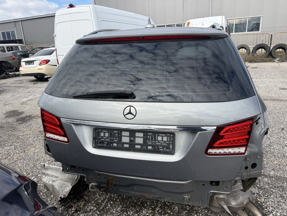 Заден акапак комби Мерцедес E  w212 Фейстлифт