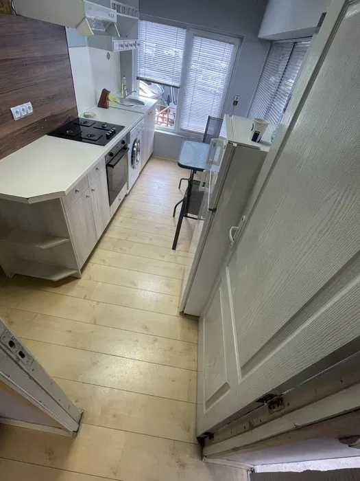 Дава се под наем Едностаен апартамент в София, Гео Милев - 50 кв.м за 350 € - Снимка #1