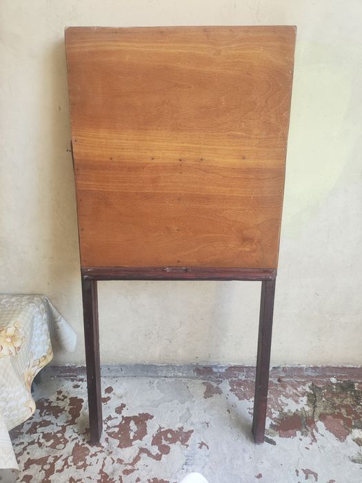 Мольберт деревянный (55×120), ручной работы