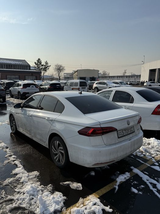 Volkswagen E-bora 2022 toza 300 km