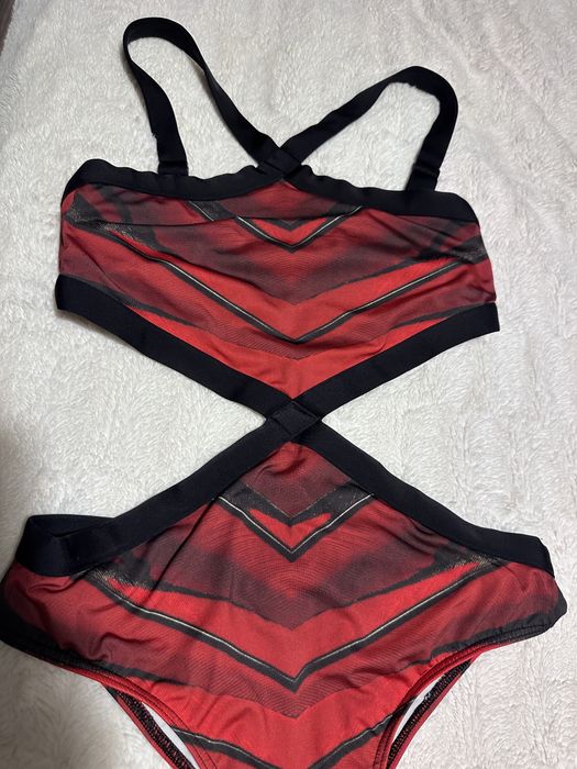 Банкси костюми Cliche, River Island