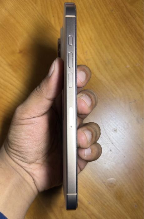 Iphone 16 pro 256gb физ сим