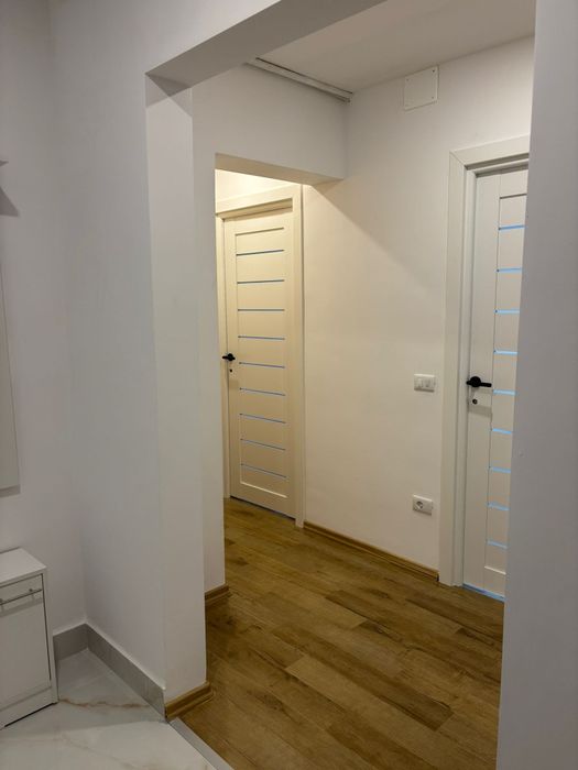Inchiriez apartament 2 camere
