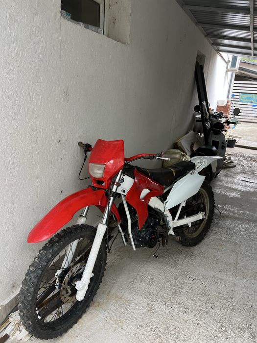 Vand cross 125 cadru mare sau schimb cu atv