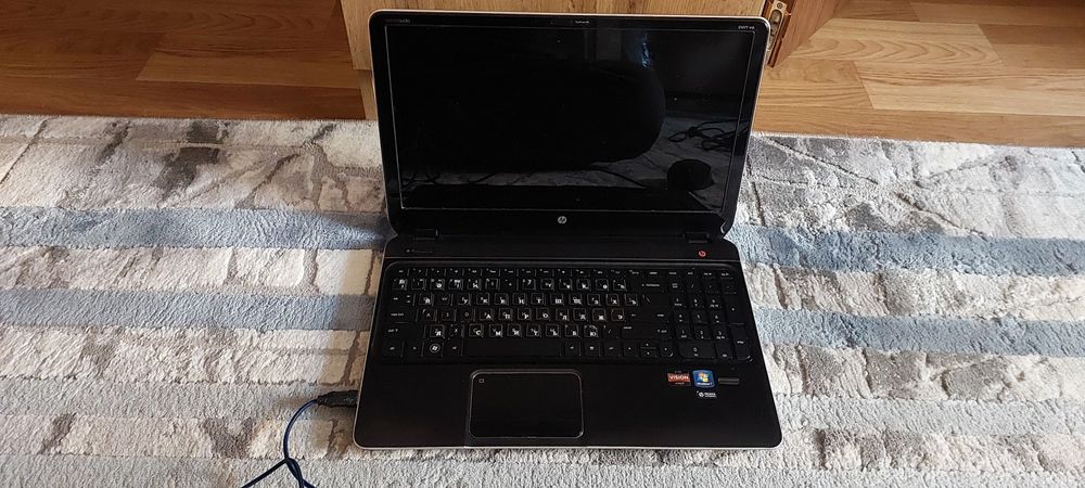 Ноутбук Hp pavilion M6-1035dx