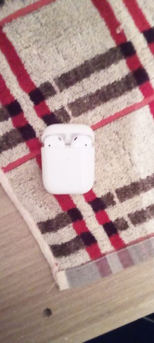 Айпад наушники новые толька без коробки