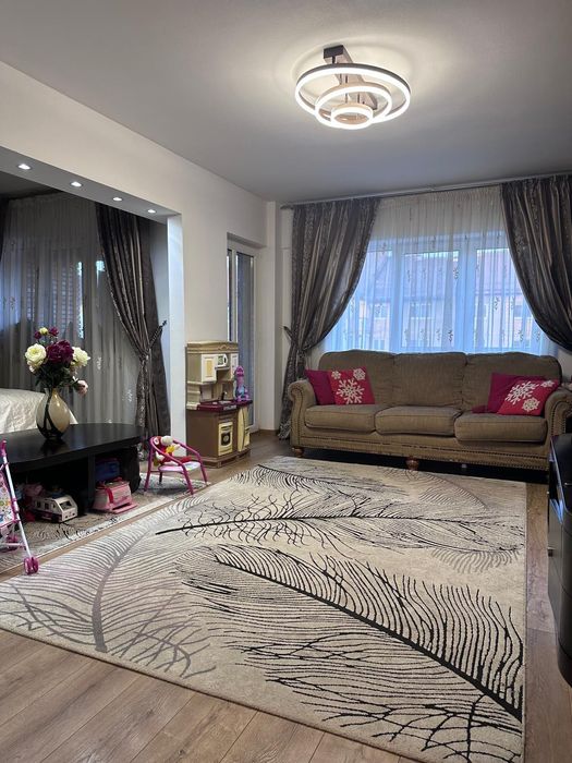 Apartament 4 camere Petroșani