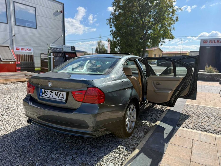 BMW Seria 3 2009 — imagine 2