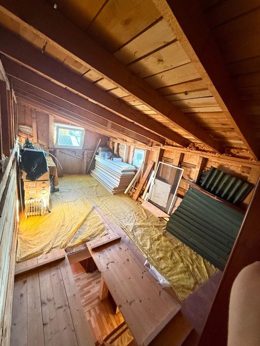 Vând micro apartament in zona Zamca , strada Ion Neculce