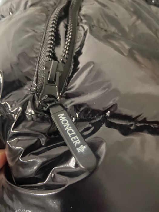 Мoncler елек спешно