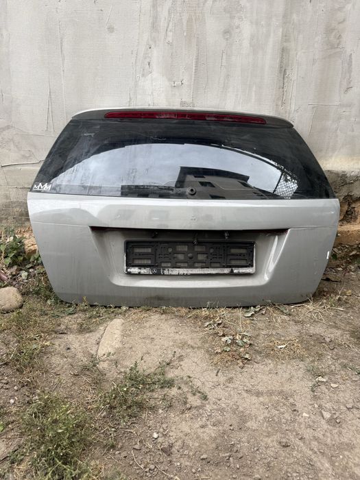 Заден капак за w204